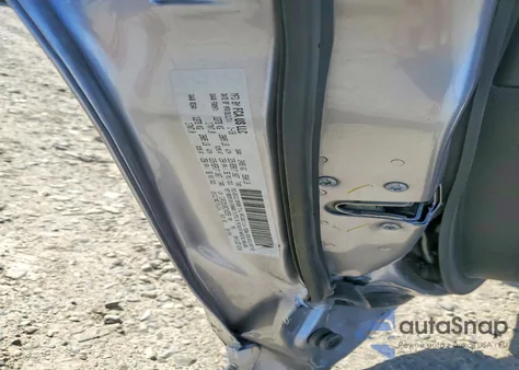 2019 Jeep Cherokee Latitude Plus z USA, uszkodzony, nr VIN 1C4PJMLX3KD102559